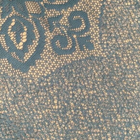 ANTHROPOLOGIE ISLA MAUDE BLUE EMBROIDERED DRESS SLEEVELESS SMALL - Picture 4 of 10